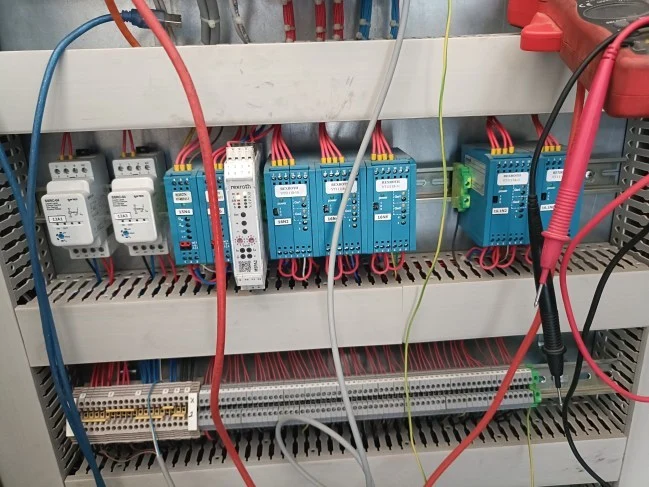 وحدات التحكم الإلكترونية Rexroth